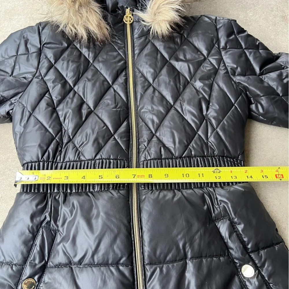 Michael Kors Women's Fuchsia Puffer Jacket - Picture 7 of 16